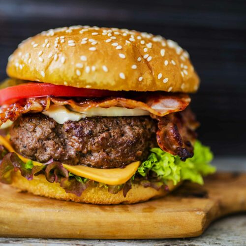 Hamburger Nex Level Lounge